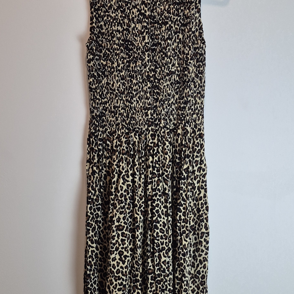 Island Planet Rayon Animal Print Top in Black and Tan Medium & Large